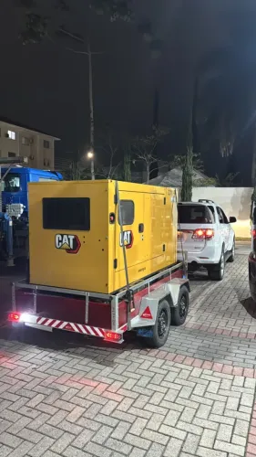LEIA O ANÚNCIO CARRETINHA TRUCADA NOVA REBOQUE DIRETO DE FÁBRICA