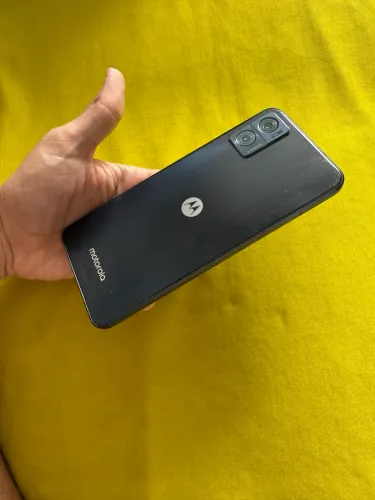 Vendo Motorola 22 Todo Original - Aceito Cartão