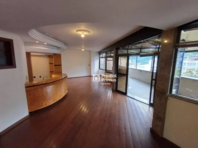 Apartamento com 5 quartos s para alugar - Centro - Nova Friburgo/RJ