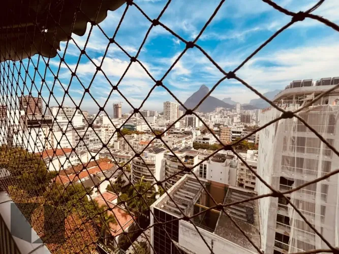 Apartamento em Leblon