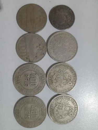 Conjunto de moedas 200 e 400 réis