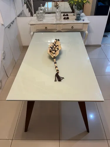 Mesa de jantar de 6 lugares