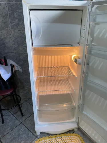 Geladeira Comsul
