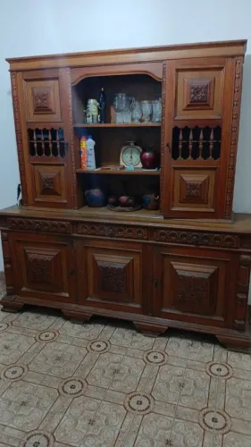 Rack de madeira para sala