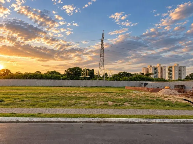 Terreno à venda com 825,00m² no Condomínio Jardins das Nações (Urbanova)em São José dos Ca