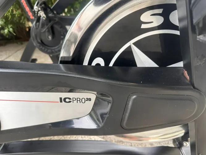 Bike Spining Schwinn IC PRO 20 ! Excelente