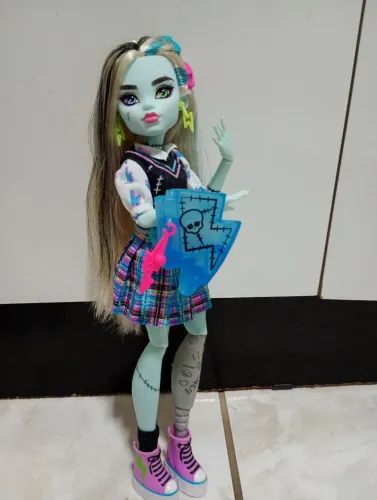 Monster High G3 Frankie CHINA Boneca Doll Articulada