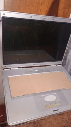 Computador Compaq Presario - vendo peças
