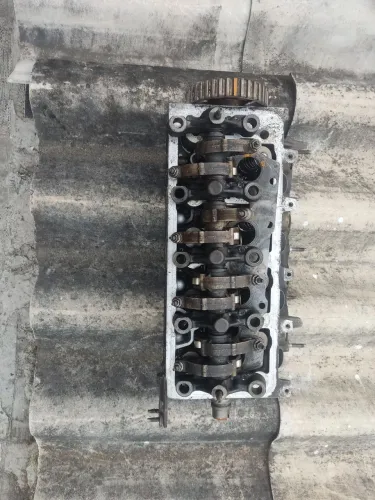 Peças de motor de Peugeot 207 1.4 ano 2012