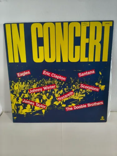 In concert Eric Clapton, Scorpions, James Taylor, Nazareth, Eagles, Doobie Brothers...
