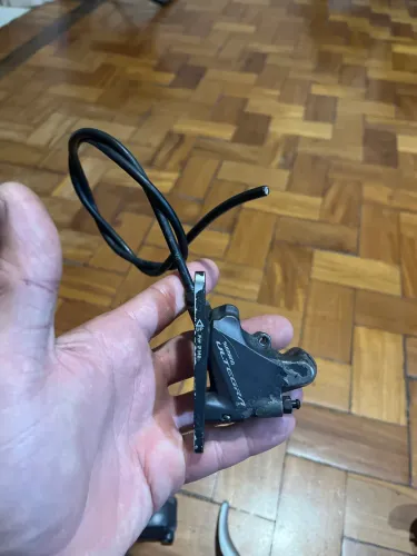 Pinça Shimano ultegra BR-R8070