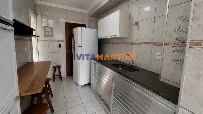 Apartamento mobiliado com 2 quartos + dependência na Vila Nova, em Cabo Frio Por R$ 520.0