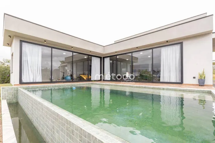 Chácara com 5 quartos à venda, 1022 m² por R$ 1.900.000 - Condomínio Lago Dourado - Jacare
