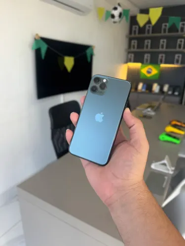 iPhone 11 pro 64 gigas tela trocada
