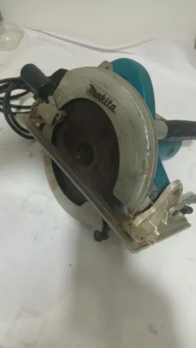 Só Hoje.Super Oferta.Vendo serra circular Makita 5902B de alto desempenho
