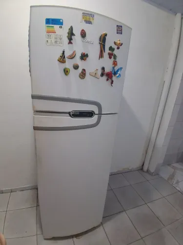 Geladeira consul frosfree defeito no motor