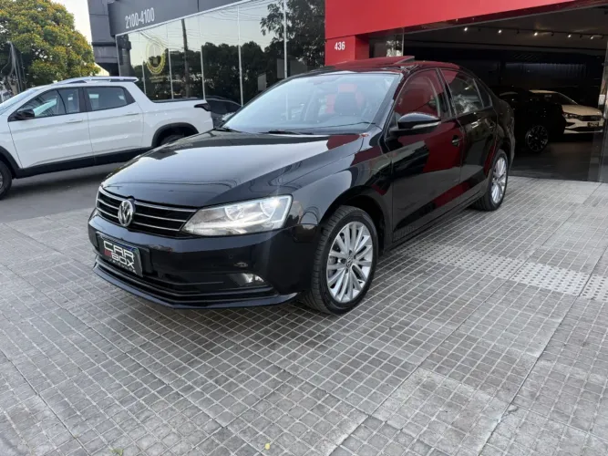 Volkswagen Jetta Comfortline 1.4 TSI 16V 4P Aut. 2016