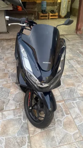 Honda PCX 160 COMPLETA