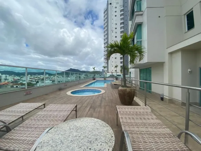 COBERTURA DUPLEX LOCAÇÃO BALNEÁRIO CAMBORIÚ 