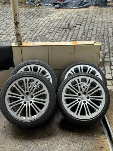 Vendo ou troco Aro 18 original ÁUDI 