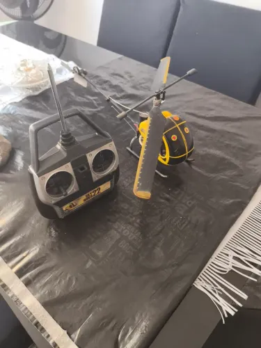 Helicóptero ? com Controle remoto