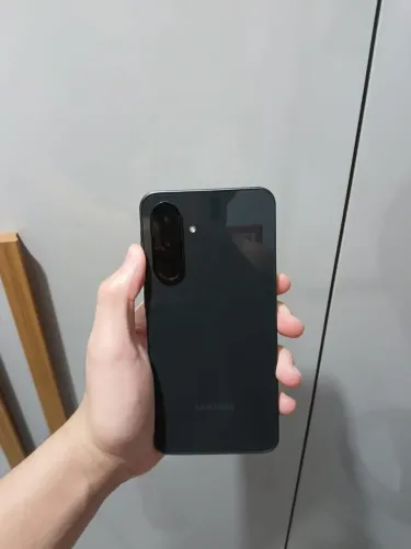 Vendo ou Troco Samsung a36