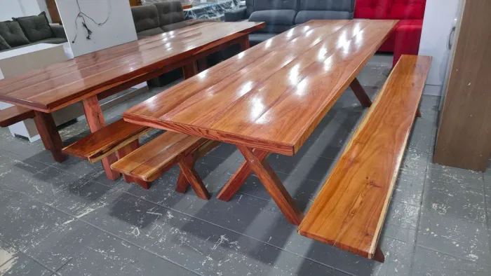 Mesa grande macacauba nova