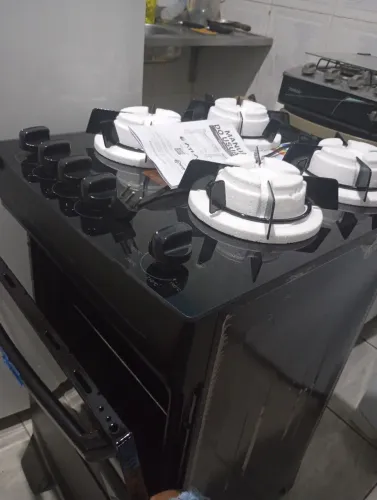 Fogão novo ainda na embalagem marca atla
