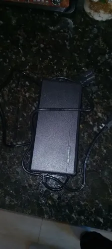CARREGADOR MOTO ELÉTRICA NOVO NUNCA USADO. 60V2A