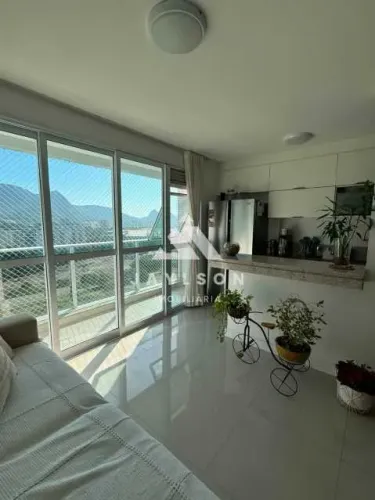 Apartamento : / Residencial / Barra da Tijuca