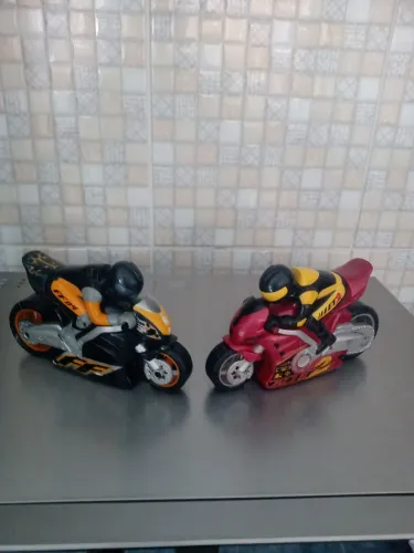 Motos Hot Wheels
