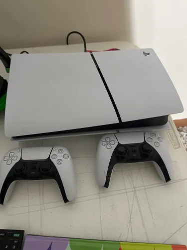 PS5 Mídia Física + 2 controles