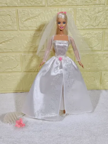 Barbie noiva 2002 completa, roupa 3 em 1