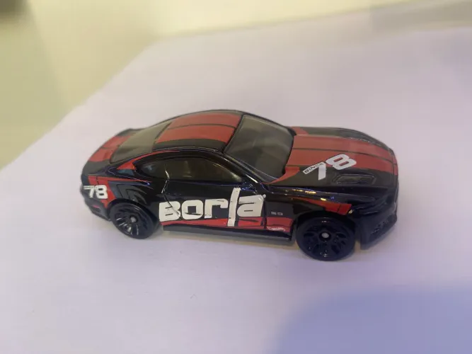 Miniatura Hotwheels 2015 Ford Mustang GT Borla Preto Novo Loose 1:64