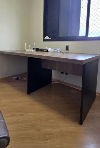 Mesa medida 2.00 X 1.00