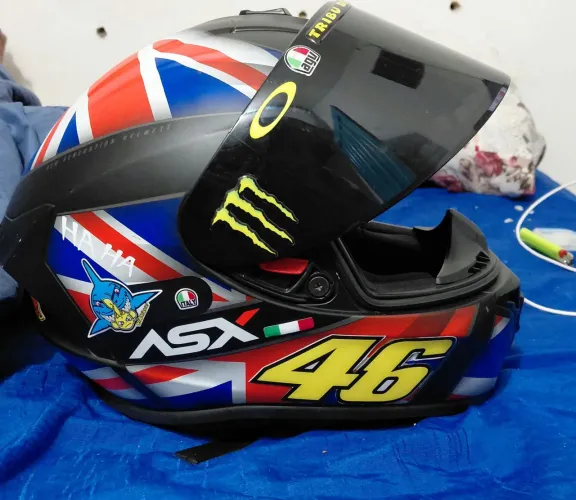 Capacete ASX