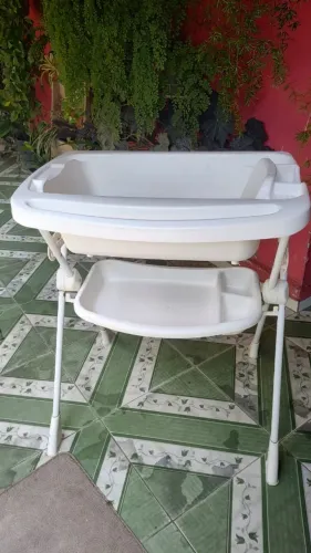Banheira infatil com suporte