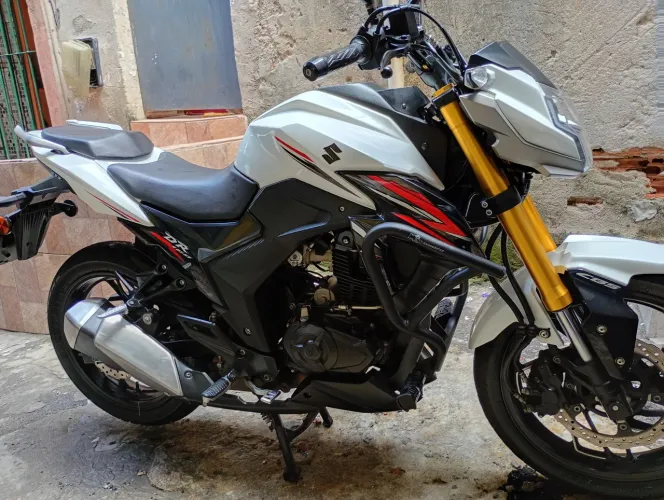 Haojue Suzuki DR 160 