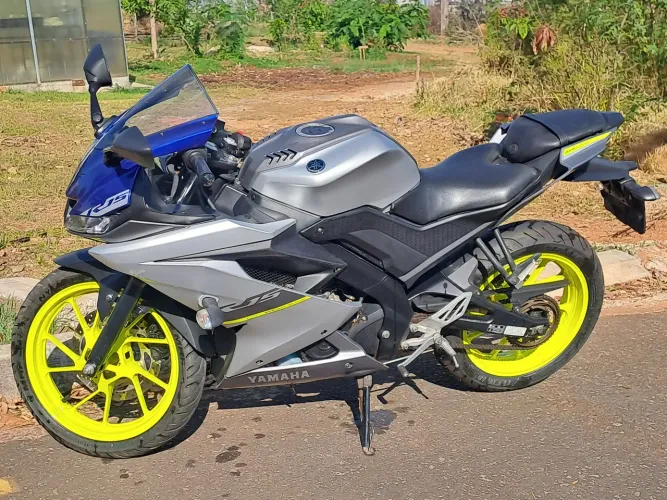 Yamaha YZF R15 ABS 2024