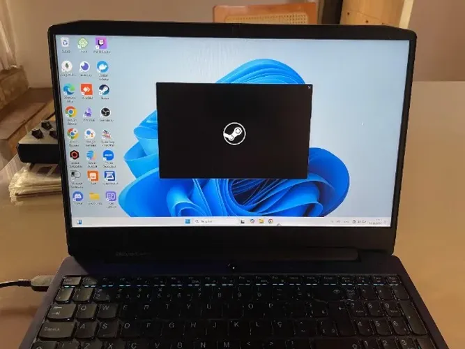 Notebook Lenovo IdeaPad Gaming 3 15IMH05 - 32GB RAM - i5 - Ótimo desempenho