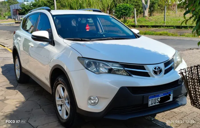 Toyota RAV4 2.0 4X2 16V Aut. 2013