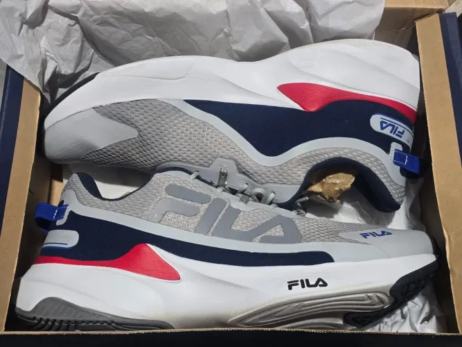 Tenis fila recovery n44 confortável demais