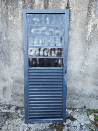 Folha de porta com vidro