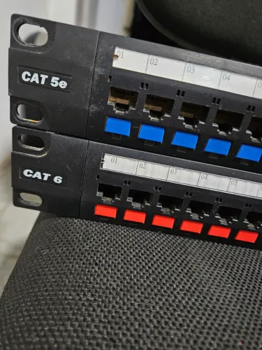 Patch Panel 24 Portas Cat6 e Cat5e