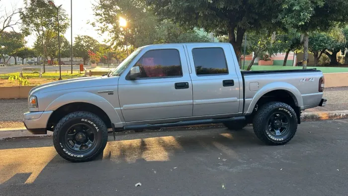 Ford Ranger XLS 3.0 PSE 163cv 4X4 CD TB Dies. 2006