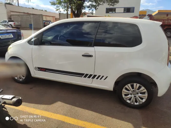Volkswagen Up! Take 1.0 Total Flex 12V 5P 2015