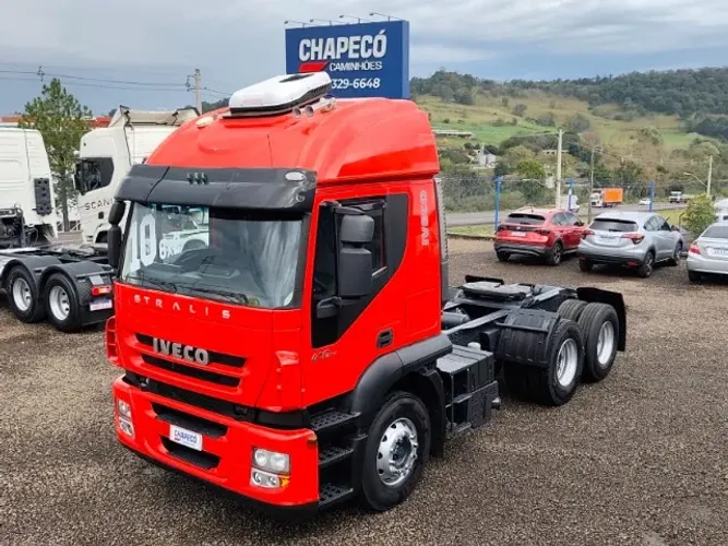 Iveco NR 410 6x2 ano 2010
