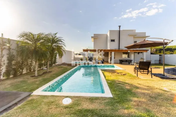 Casa de Condomínio - Sobrado com 3 Quartos à Venda, Terras de São Lucas - Sorocaba