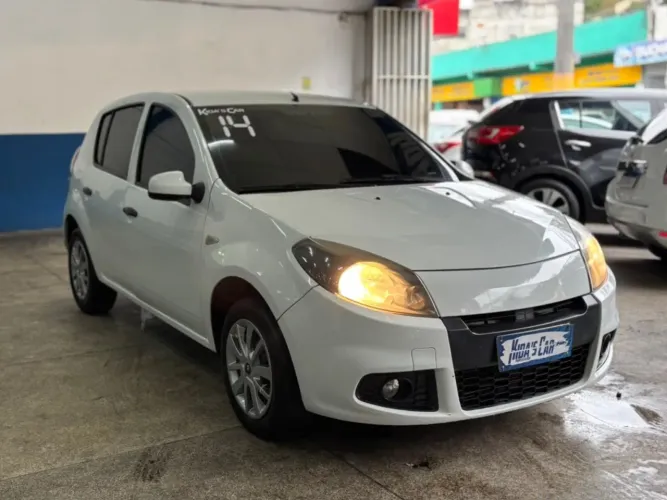 Renault Sandero Expression Flex 1.6 16V 5P 2014