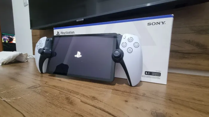 PlayStation Portal PS5 Semi-Novo Impecável - Menos de 1 ano de uso